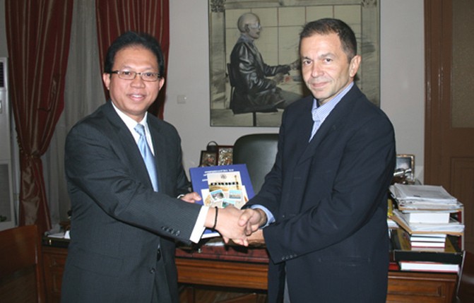 Ο Πρέσβης της Ινδονησίας ήρθε στη Χαλκίδα