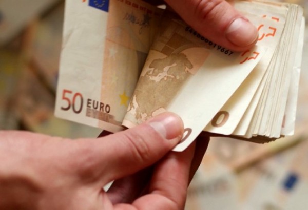 Εγκρίθηκε η επόμενη φάση πληρωμής των 800 ευρώ σε 105.853 δικαιούχους