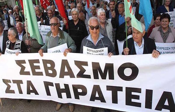 Οι συνταξιούχοι θέλουν τα αναδρομικά χωρίς να χρειαστεί προσφυγή στα Δικαστήρια