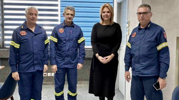 ΧΑΛΚΙΔΑ: Επίσκεψη στη Δήμαρχο από τους νέους Διοικητές των Πυροσβεστικών Υπηρεσιών