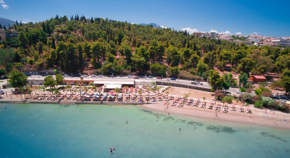 ΠΛΑΖ ΑΣΤΕΡΙΑ ΧΑΛΚΙΔΑ: 20χρονη έπαθε σοκ