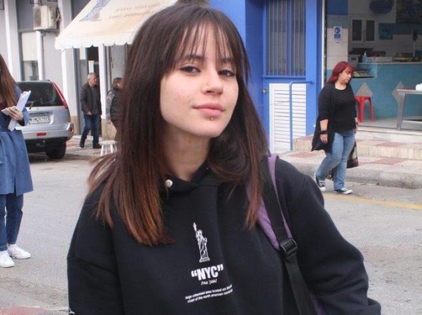 Αγαπάει τα σκούρα χρώματα και δεν δέχεται κουβέντα!