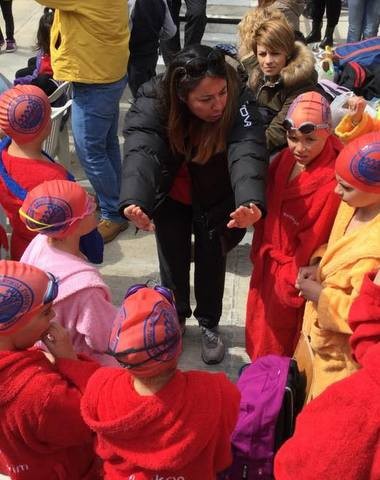 59 δελφινια κολύμπησαν στη Λιβαδειά