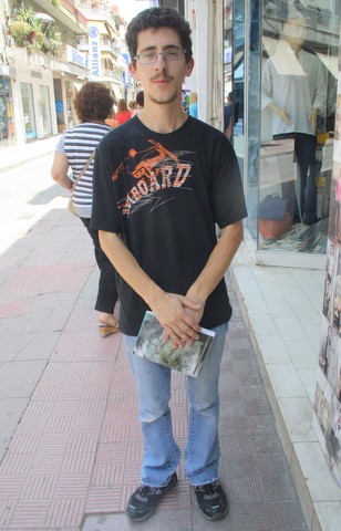 Πτυχίο ... διαβατήριο για την ανεργία