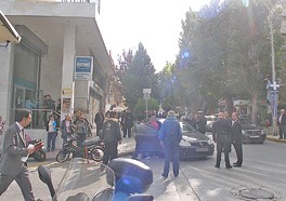 Mακριά από τις τράπεζες την Tετάρτη