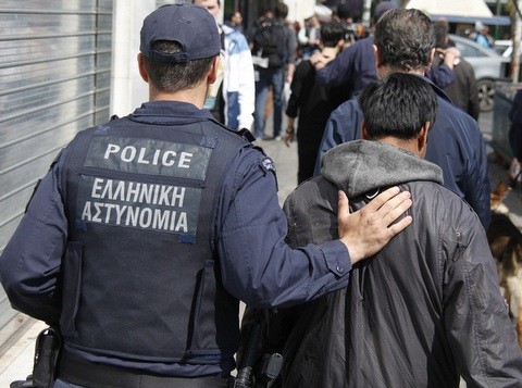 Νέες συλλήψεις αλλοδαπών σε Εύβοια, Άμφισσα και Λιβαδειά