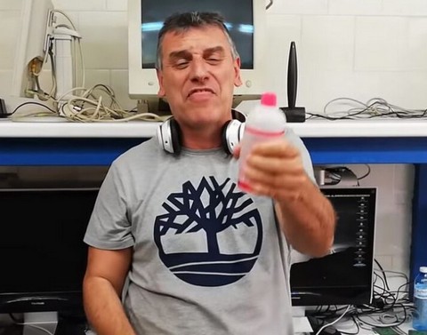 Ο Σωτήρης Γεωργούντζος απειλεί ότι θα πιει βιτριόλι (VIDEO)