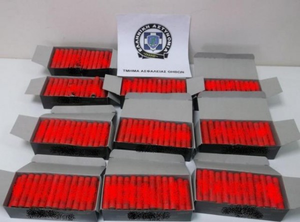 Συνελήφθη 70χρονος για παράνομη κατοχή και πώληση κροτίδων