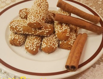 Κουλουράκια με ταχίνι και κανέλα