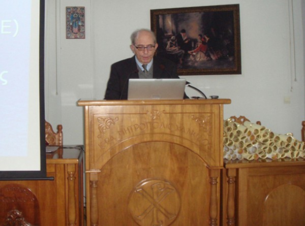 Ομιλία και κοπή της βασιλόπιτας στην Σχολή Γονέων της Μητρόπολης