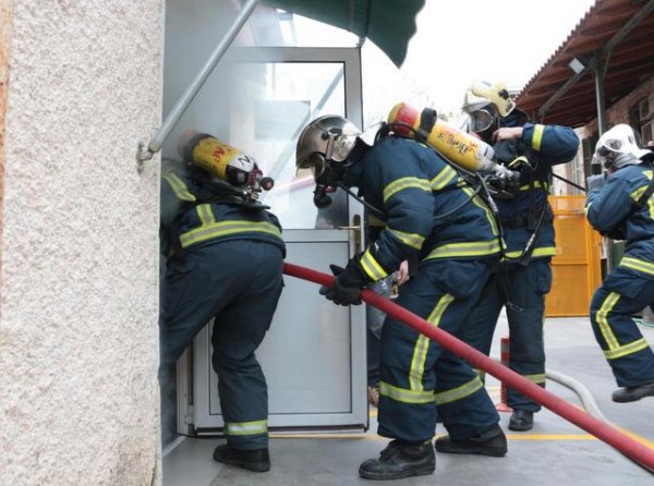 Άρπαξε φωτιά σε εστιατόριο στο Παλαιοχώρι του Δήμου Αμφίκλειας - Ελάτειας