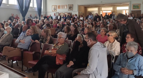 ΚΑΡΥΣΤΟΣ: Διαμαρτυρήθηκαν για την υποβάθμιση του Νοσοκομείου