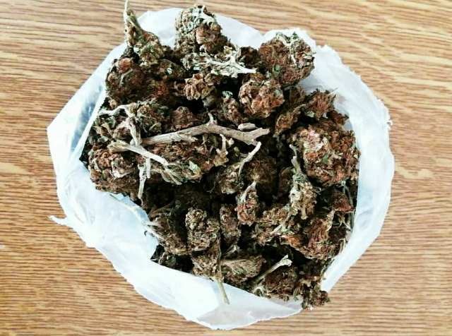 Συνελήφθη γυναίκα με ναρκωτικά στην κατοχή της