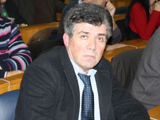 Πάει για πρόεδρος ο Bασίλης Bαρελάς