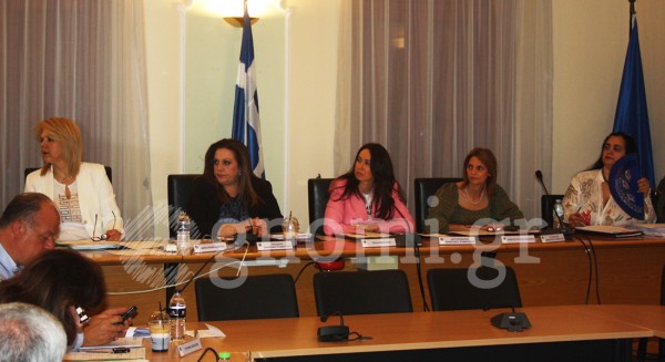 ΔΗΜΟΤΙΚΟ ΣΥΜΒΟΥΛΙΟ ΧΑΛΚΙΔΑΣ: Ένταση για τους μισθούς των συμβασιούχων