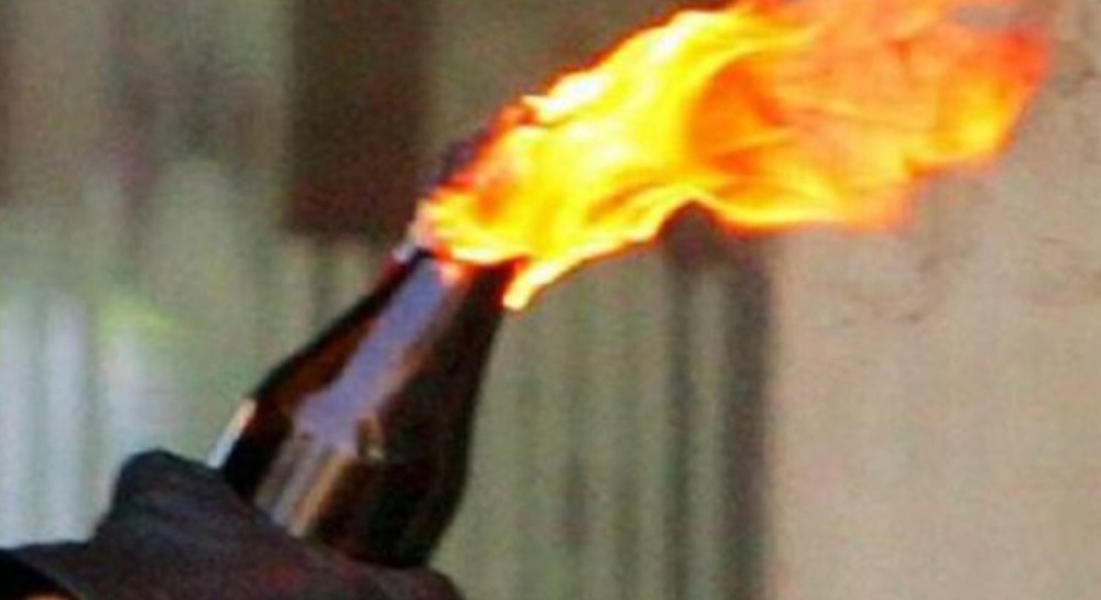 ΧΑΛΚΙΔΑ: Πέταξαν μολότοφ σε ψητοπωλείο