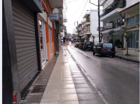 ΙΣΤΙΑΙΑ: Καινούργιο πεζοδρόμιο μπροστά στο Αστυνομικό Τμήμα
