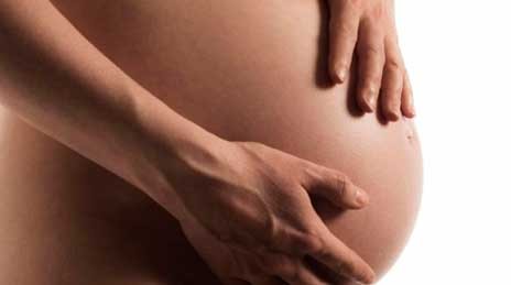 Εξετάζουν το ενδεχόμενο μεταμόσχευσης μήτρας σε τρανσέξουαλ