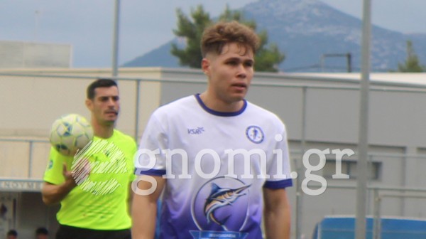 ΕΛΛΗΣΠΟΝΤΟΣ-ΤΑΜΥΝΑΪΚΟΣ 0-1: Τα Χριστούγεννα πέρασαν, αλλά ο Χρήστος Πόγκας κέρασε για τη γιορτή του!