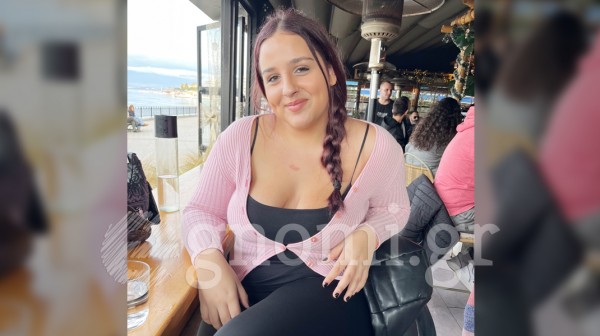 Η Δήμητρα Ματσούκα είναι όμορφη, αλλά και η Εμμανουέλα είναι φοβερή!