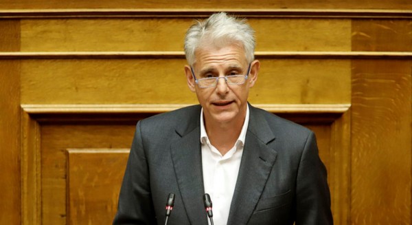 Σπύρος Πνευματικός: Παραδίδει την έδρα του στη ΝΔ ο βουλευτής Ευβοίας