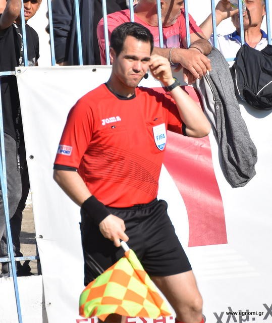EUROPA LEAGUE: Ο Ευβοιώτης Βασίλης Καμπούρης ήταν βοηθός στον αγώνα Ουίπεστ-Νέφτσι (VIDEO)