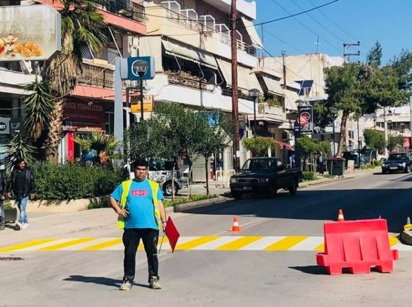 Φρεσκάρουν τις διαβάσεις πεζών στην Αρτάκη