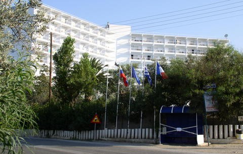 Καταγγελία για τη λειτουργία ξενοδοχείου στην Αμάρυνθο