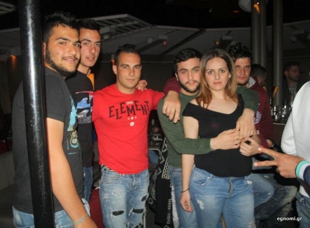 Πέντε ιππότες για τη Βάλια