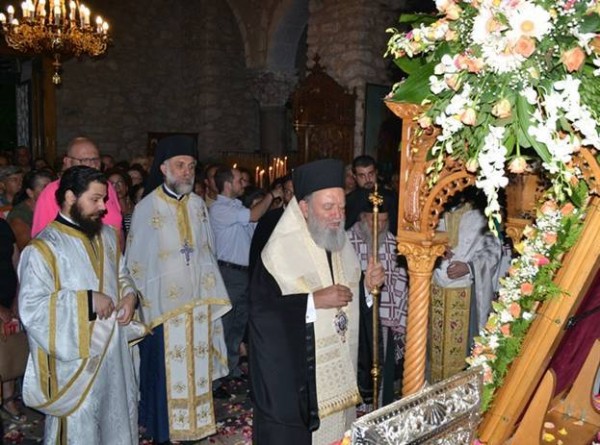 Με Αγρυπνία άρχισαν οι πανηγυρικές εκδηλώσεις για την γιορτή της Αγίας Παρασκευής