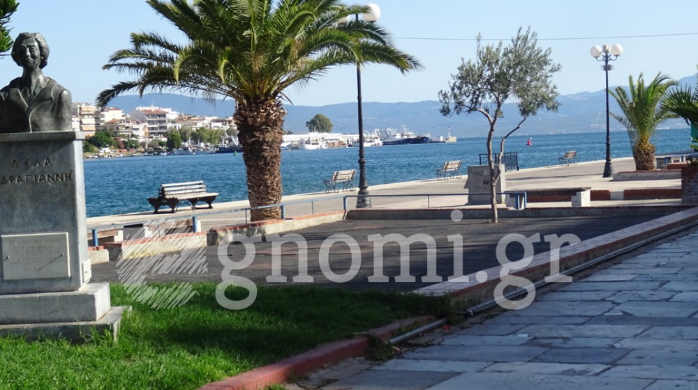 ΧΑΛΚΙΔΑ: Οι κούνιες ξηλώθηκαν, αλλά δεν τοποθετήθηκαν καινούργιες