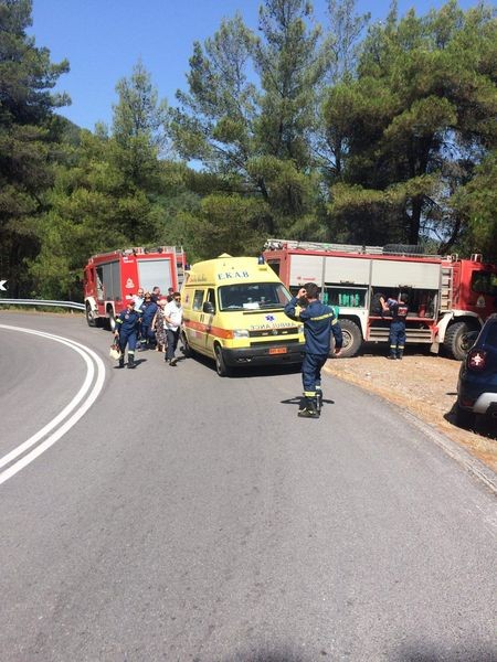 ΑΓΙΟΣ ΕΥΒΟΙΑ: Αυτοκίνητο έπεσε σε γκρεμό