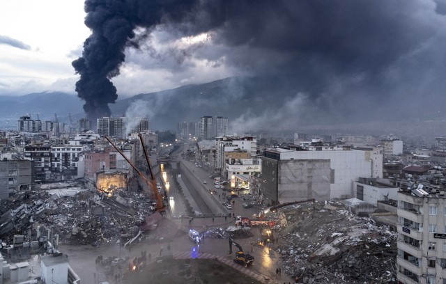 ΣΤΕΡΕΑ ΕΛΛΑΔΑ: Περιφέρεια και Επιμελητήρια συγκεντρώνουν ανθρωπιστική βοήθεια για τους σεισμόπληκτους Τουρκίας και Συρίας