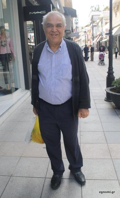 Τι κάνει ο Βοσκός στη λαϊκή αγορά!