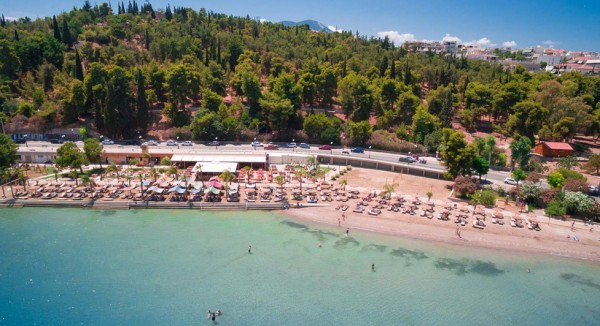 ΧΑΛΚΙΔΑ: Έχασε την ζωή της στην πλαζ Αστέρια 68χρονη Ελληνίδα