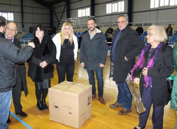 Δωρεά στο ΚΕΦΙΑΠ από τους εξωτερικούς φρουρούς της Φυλακής και την Ακαδημία μπάσκετ Αρτάκης