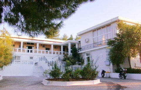 Χριστουγεννιάτικη εορτή και Bazaar στο Γηροκομείο Χαλκίδας