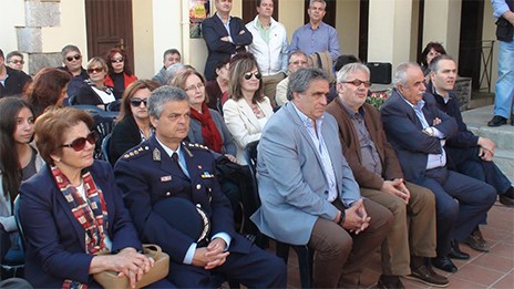 Από έκθεση σε έκθεση ο Γιώργος Ακριώτης
