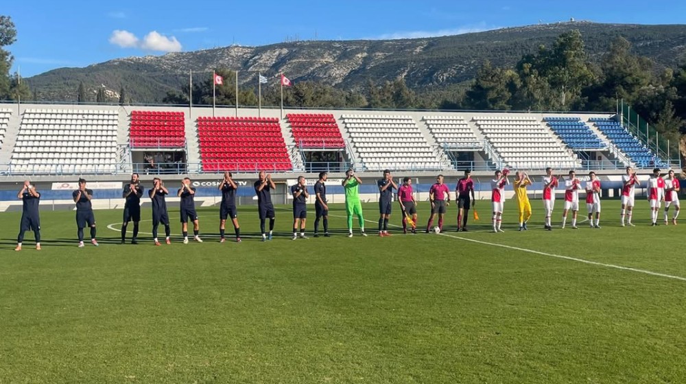 ΕΘΝΙΚΟΣ ΑΣΤΕΡΑΣ-ΑΡΤΑΚΗ: Εχασε τρία άχαστα και έφαγε τρία (VIDEO)