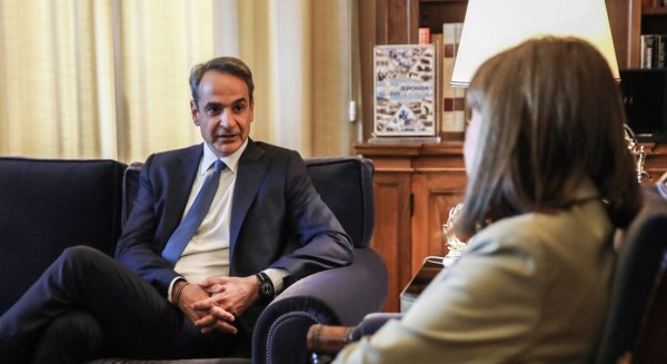 Μητσοτάκης σε Σακελλαροπούλου: Επιστρέφω τη διερευνητική εντολή το απόγευμα