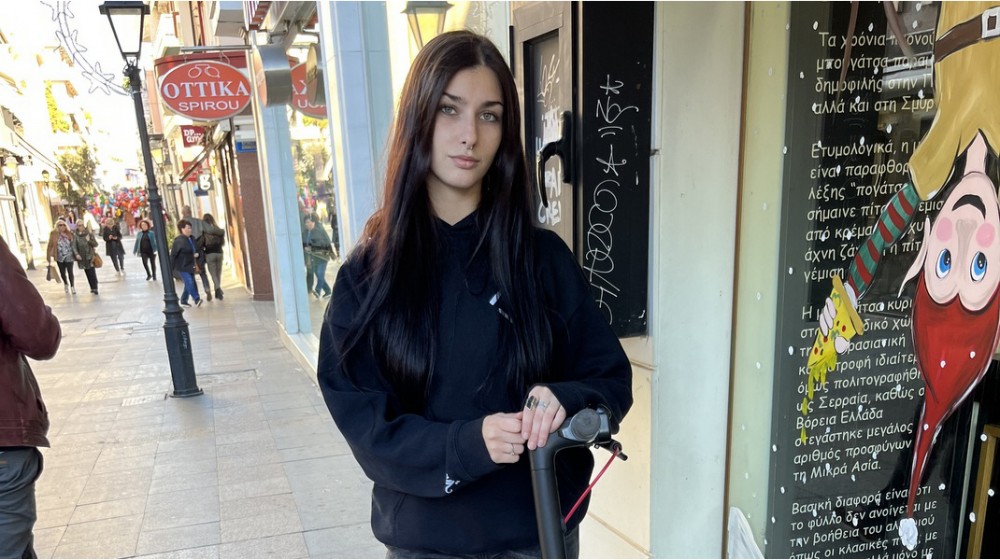 ΧΑΛΚΙΔΑ: Η Σοφία είναι κουκλίτσα και κυκλοφορεί με πατίνι