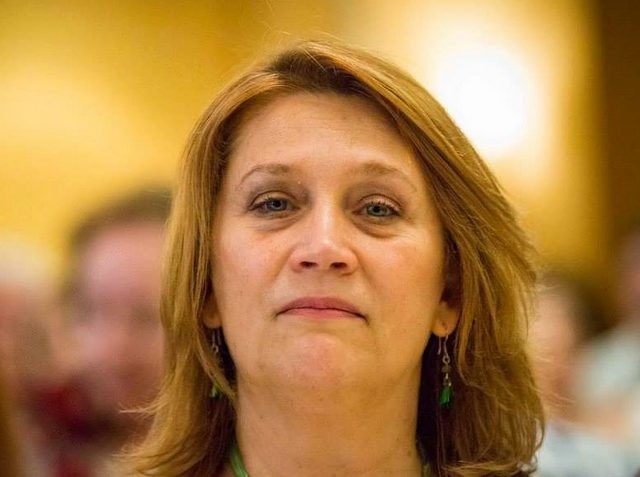 Αποδοκιμασίες κατά βουλευτίνας του ΣΥΡΙΖΑ στις Σέρρες (VIDEO)