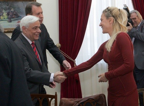 Έκλεψε την παράσταση η Δήμητρα Ματσούκα στο Προεδρικό Μέγαρο