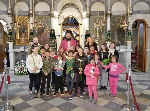 ΧΑΛΚΙΔΑ: Είπαν τα κάλαντα του Λαζάρου στην Ενορία της Αγίας Παρασκευής