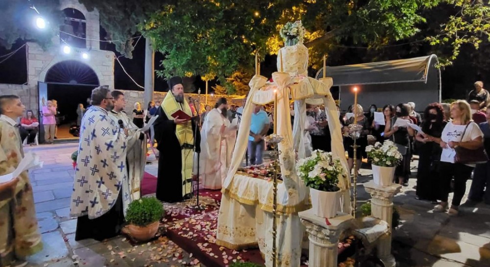 ΦΥΛΛΑ ΧΑΛΚΙΔΑΣ: Αγρυπνία για την Παναγία στο μοναστήρι του Αρμά