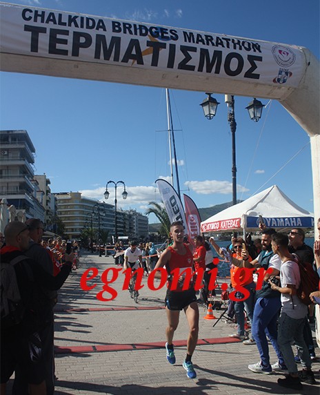 CHALKIDA BRIDGES MARATHON 2017: Πρώτος ο Δημήτρης Τάγκης στα 21 χλμ