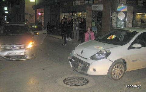 Διασταύρωση- καρμανιόλα στο κέντρο της Χαλκίδας (φωτό)