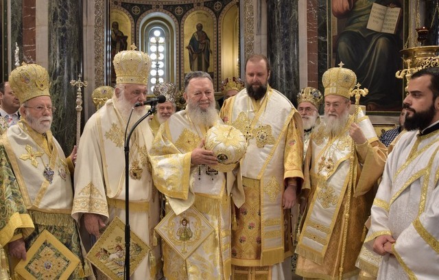 Με λαμπρότητα και συγκίνηση η χειροτονία του Φιλόθεου σε Επίσκοπο Ωρεών (φωτό)