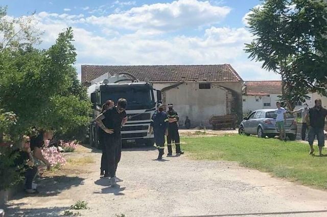 Αγοράκι 18 μηνών πνίγηκε σε βόθρο: Έτσι γράφτηκε η τραγωδία (VIDEO)