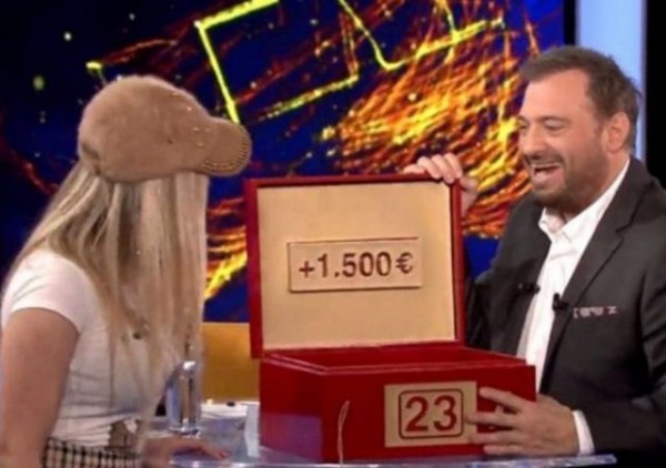 Η κοπέλα που δέχτηκε επίθεση με βυτριόλη είχε συμμετάσχει στο DEAL (VIDEO)
